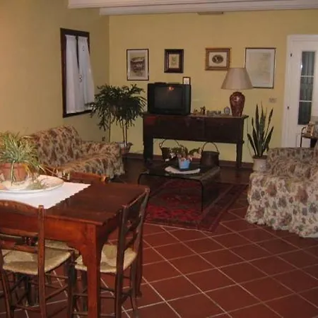 Bed & Breakfast Casarosa *