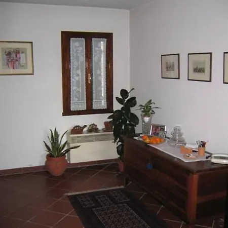 Casarosa Bed and Breakfast *