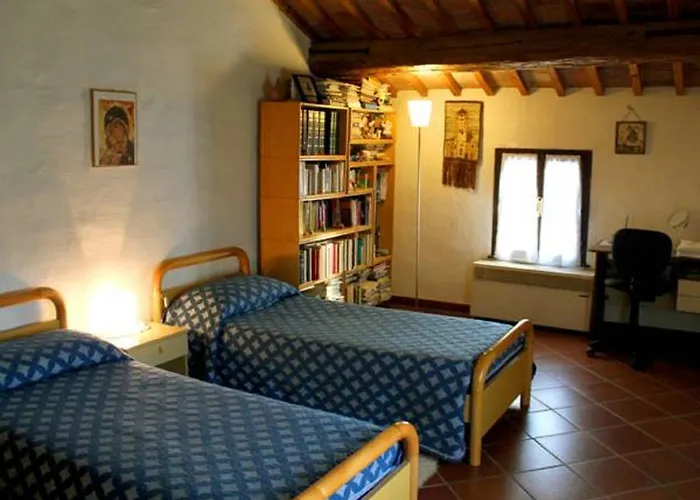 Casarosa Bed & Breakfast *